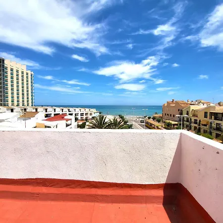 Piso Espacioso Vistas Al Mar A 100 Metros De Playa Apartment *